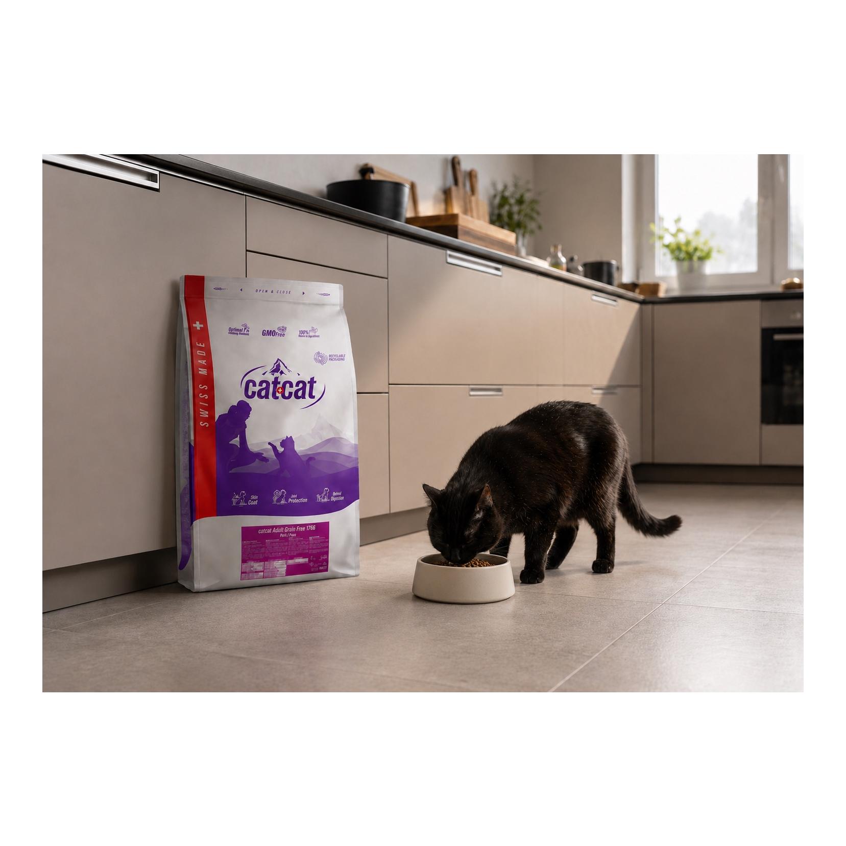 catcat Adult Getreidefreies Katzenfutter mit Schwein & Erbsen