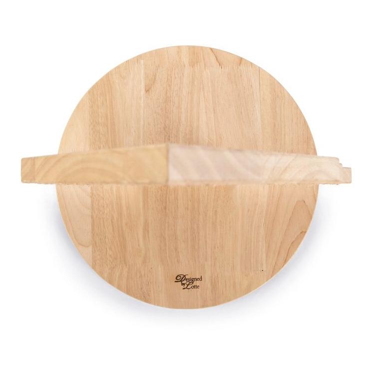 Designed by Lotte Weihnachts-Kratzbaum aus Holz für Katzen