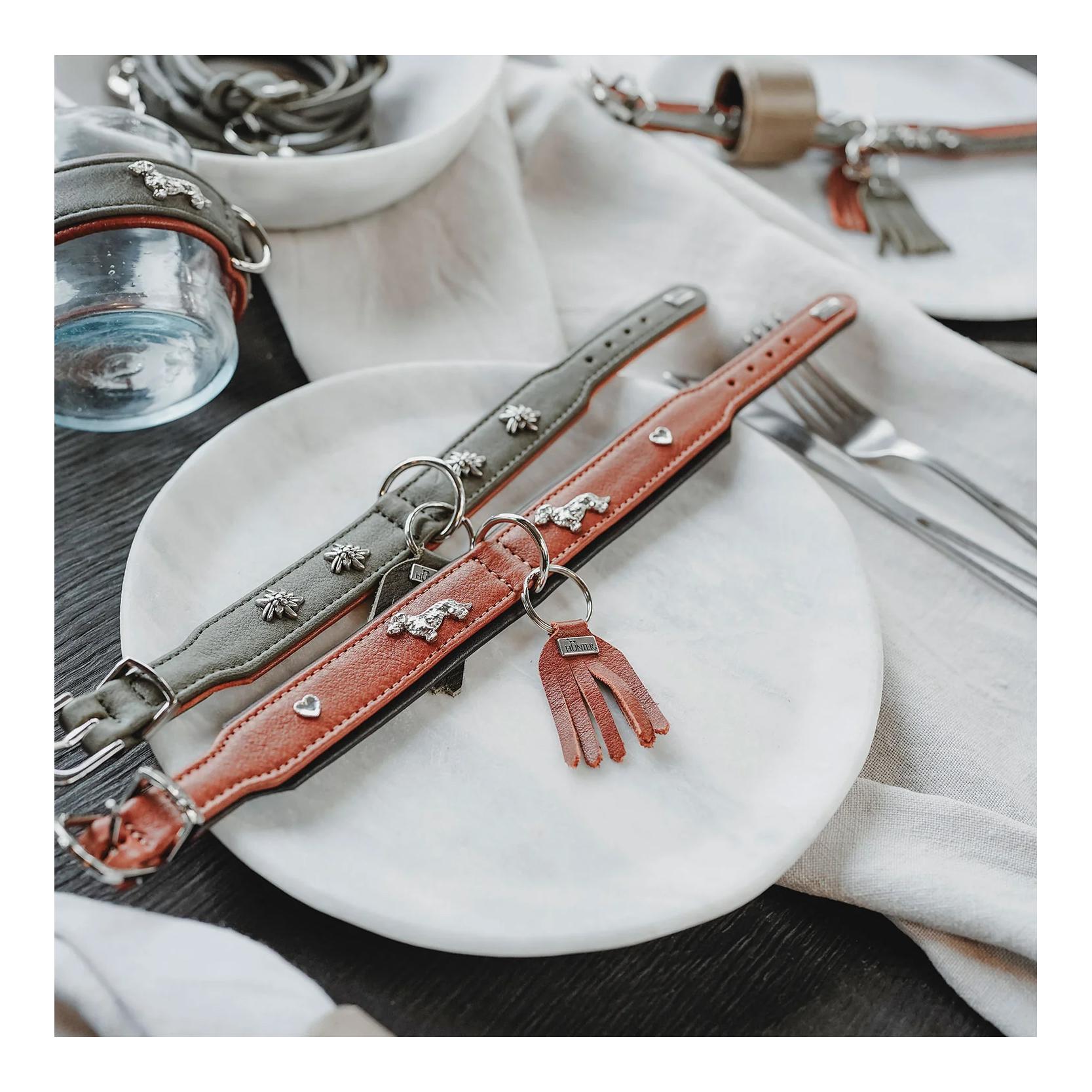 Halsband München