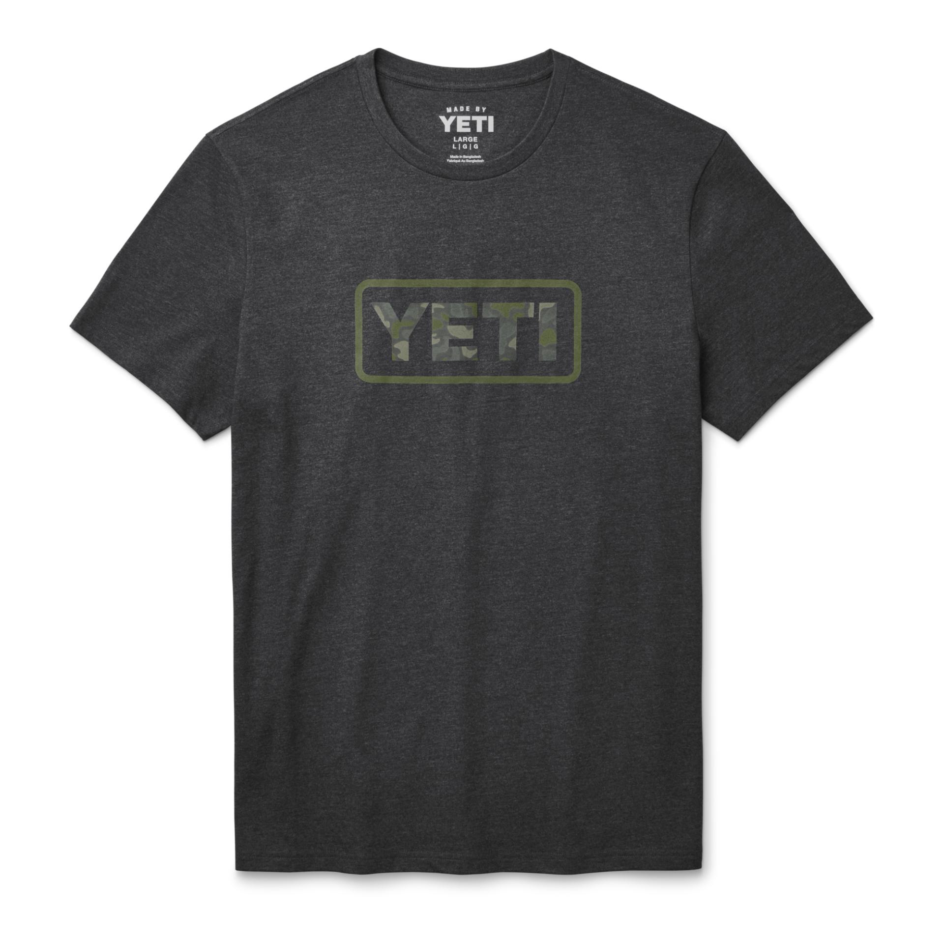 YETI Camo Logo Badge - T-Shirt