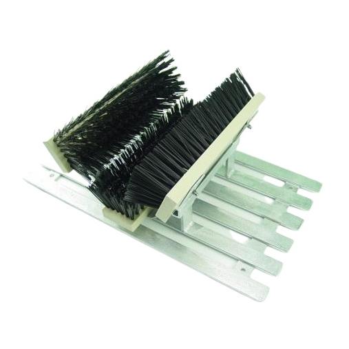 Mainer Stiefelreiniger mit grauem Polyethylen und schwarzen PVC-Bürsten