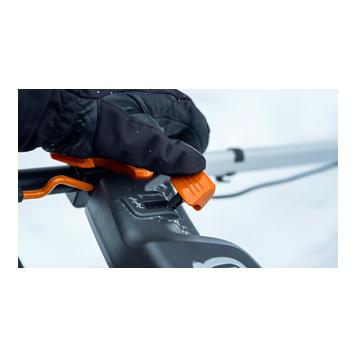 Husqvarna Akku - Schneefräse ST253i