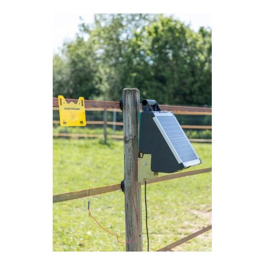 AKO Holzpfahlhalterung für SunPower Solargeräte
