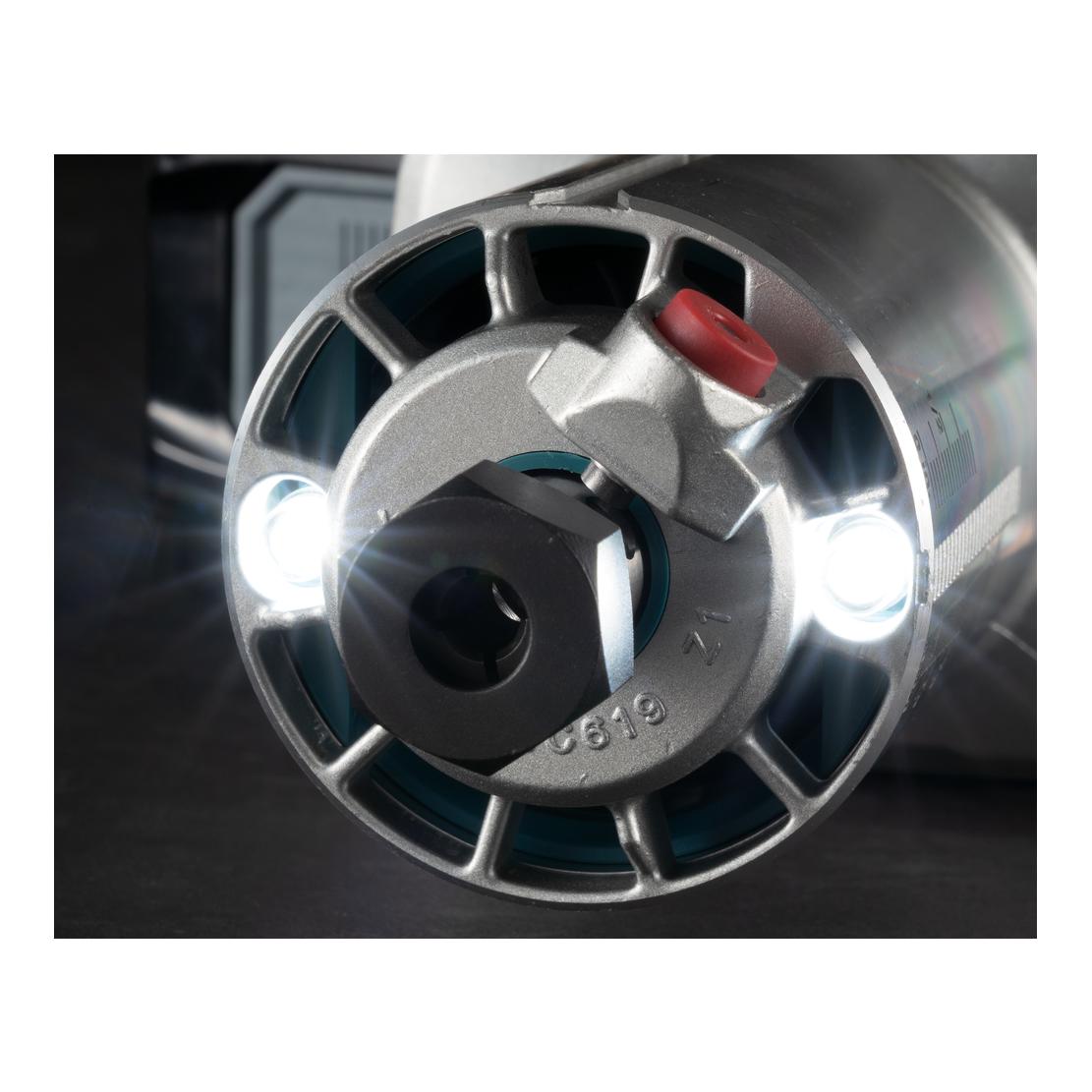 Makita RT001GZ10 Fraiseuse à une main sans fil / fraiseuse de bords XGT