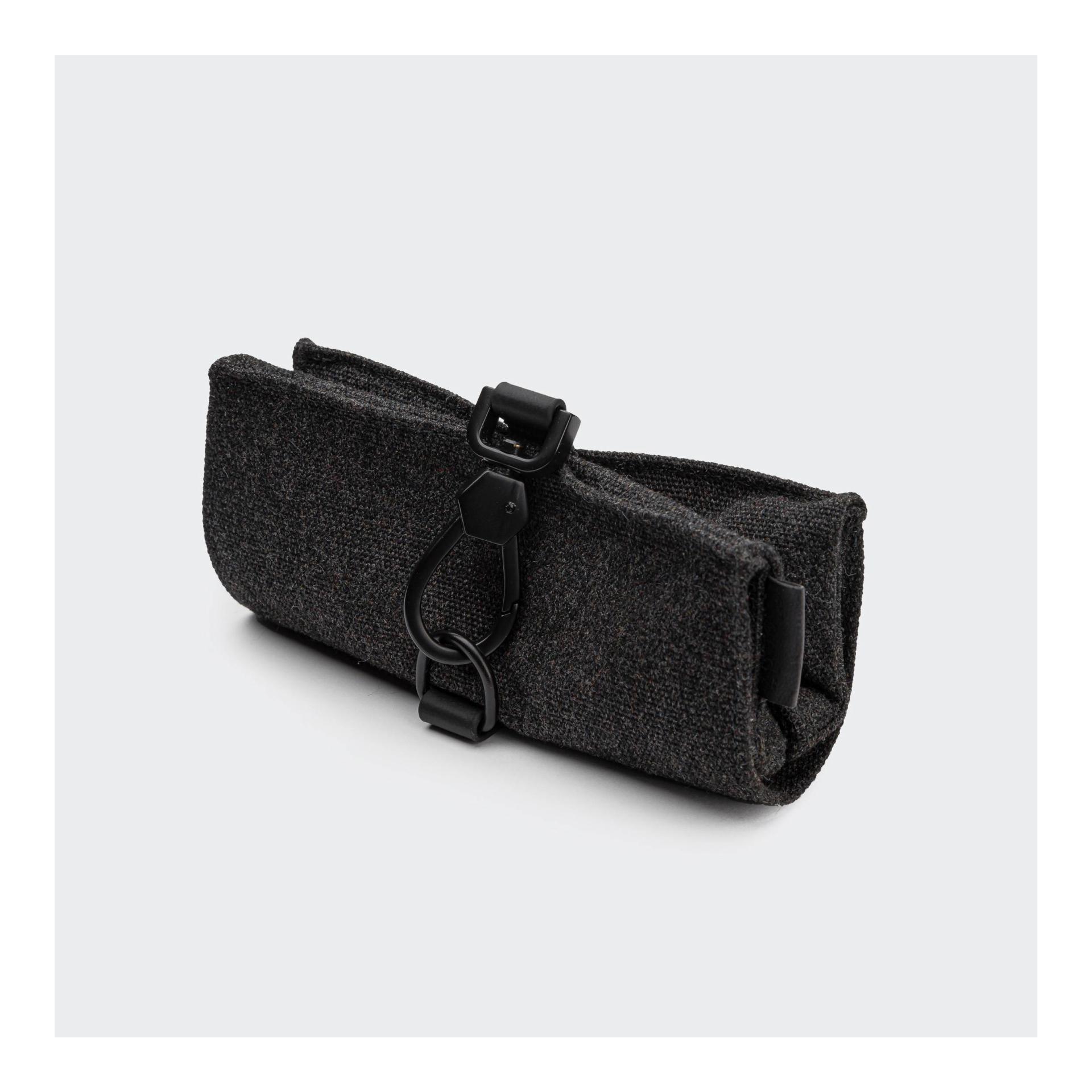 Cloud 7 Ecuelle en fer pour chien - charcoal