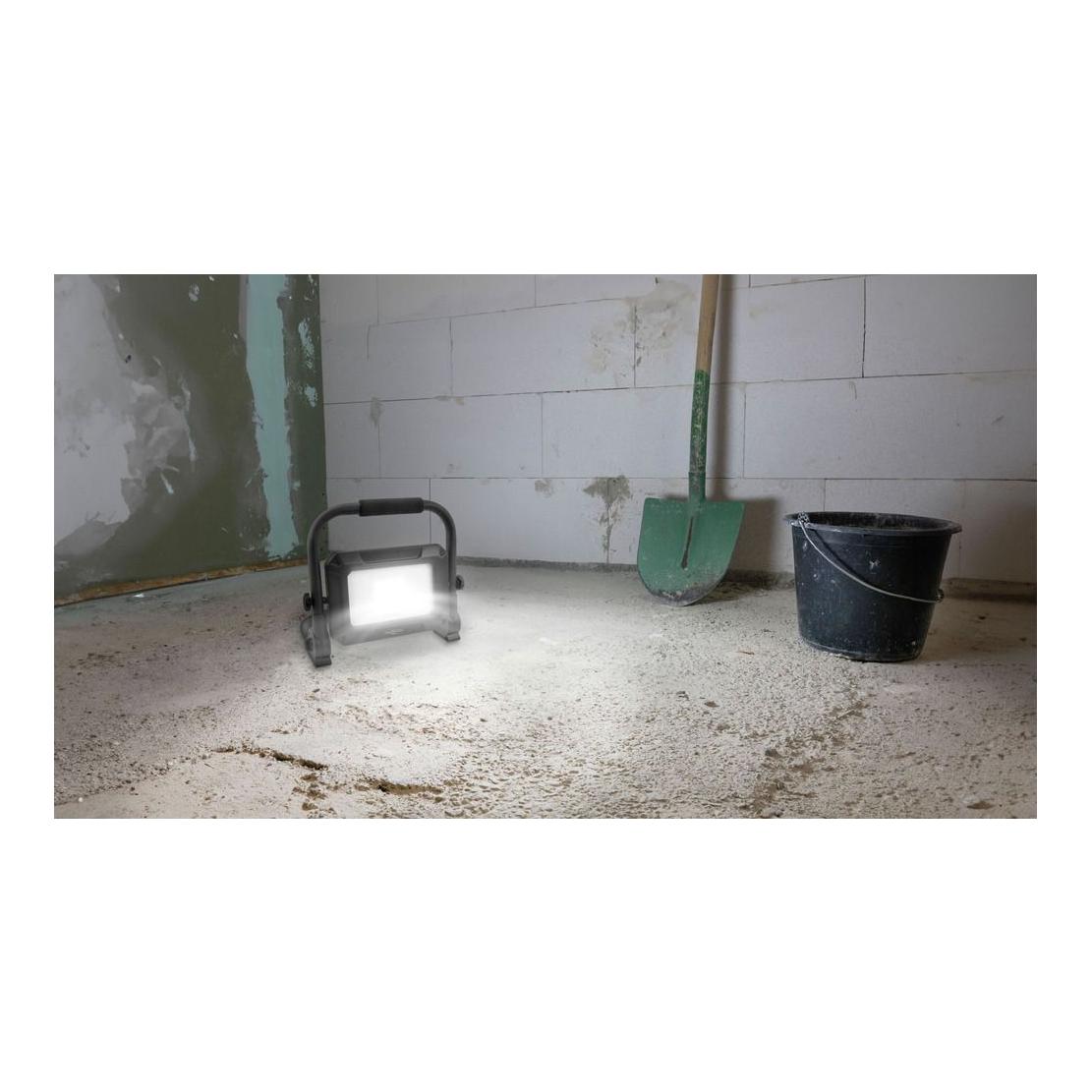 Ansmann Projecteur à LED Luminary 50 W avec batterie intégrée