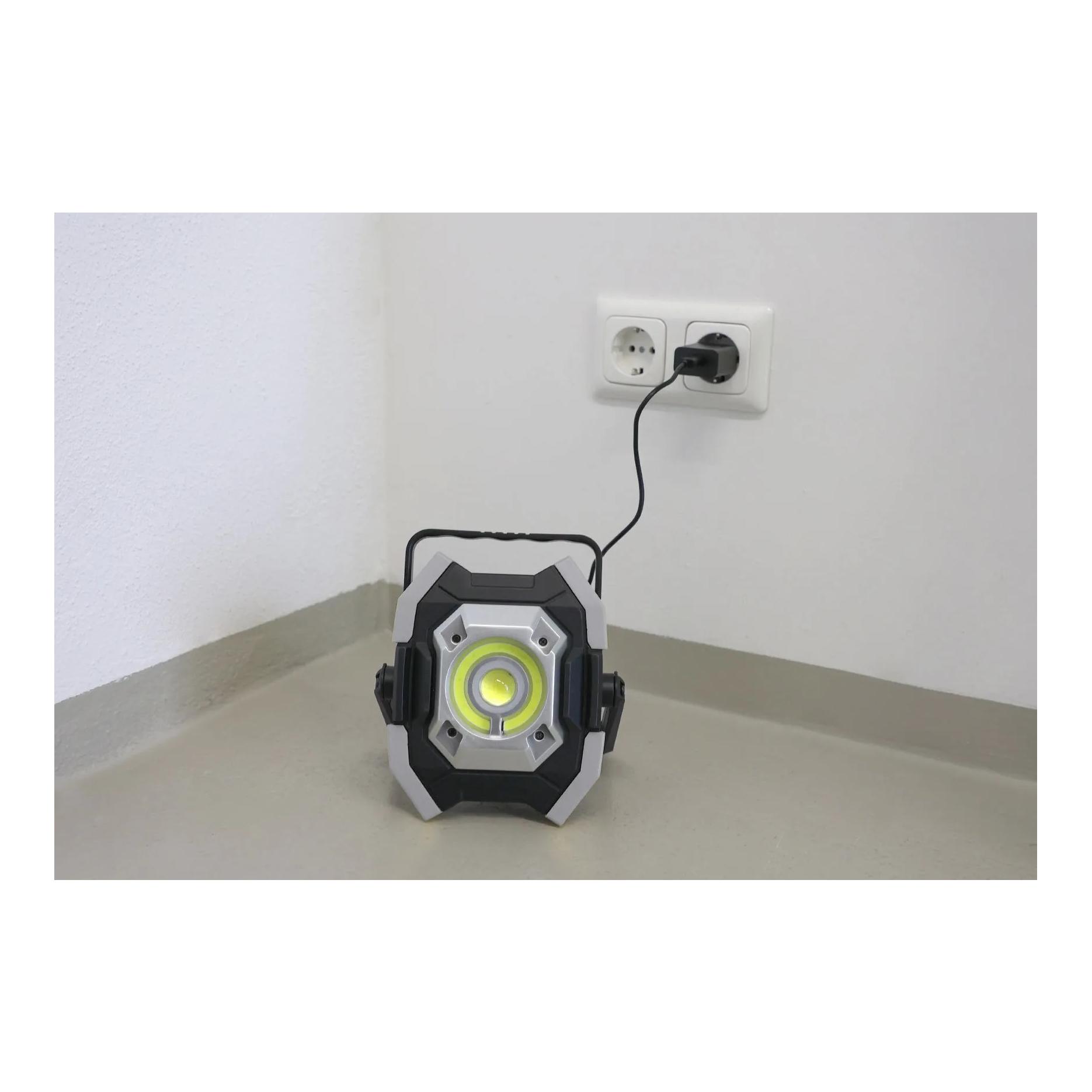Kerbl Mobiler LED-Akkustrahler, WorkFire Pro 30W