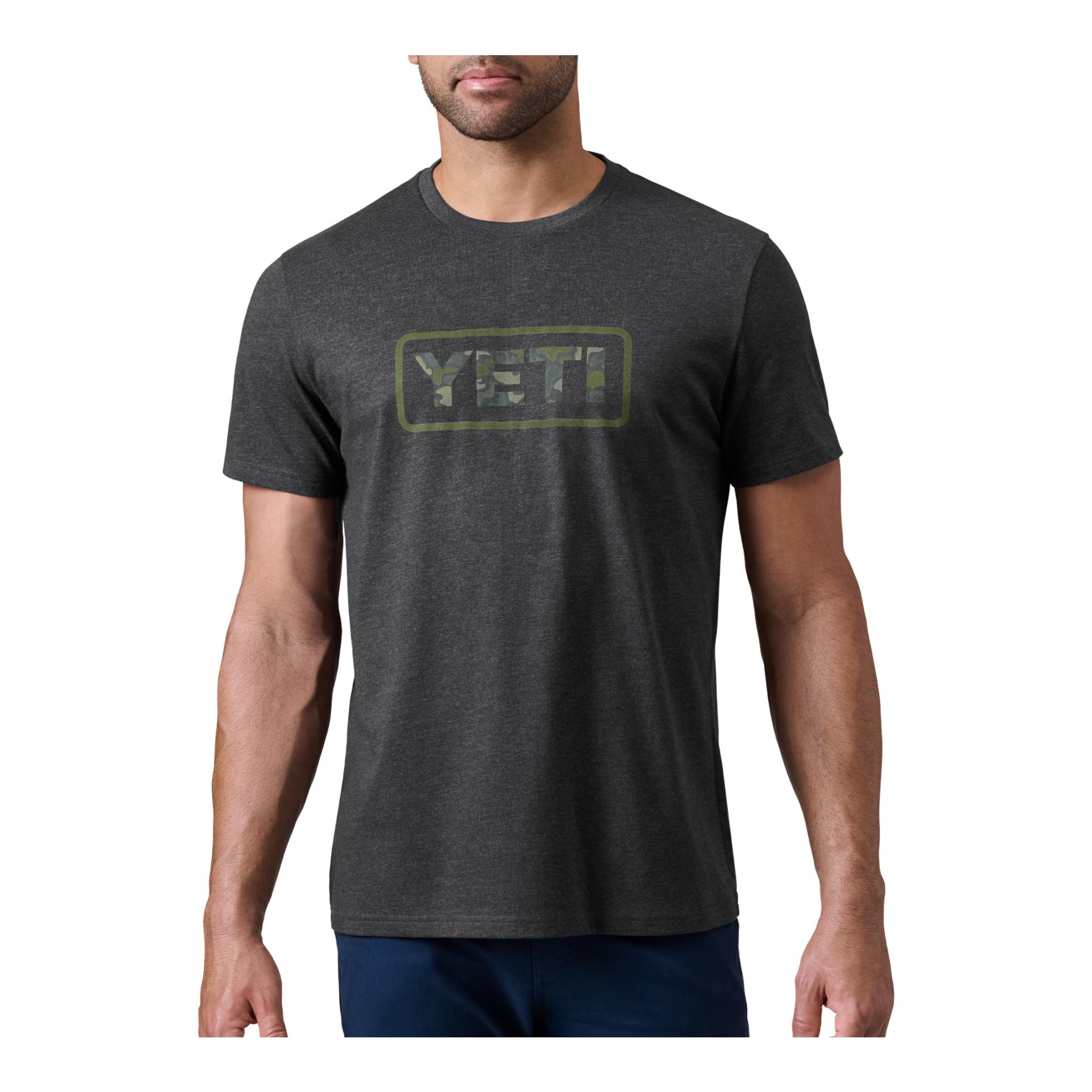 YETI Camo Logo Badge - T-Shirt