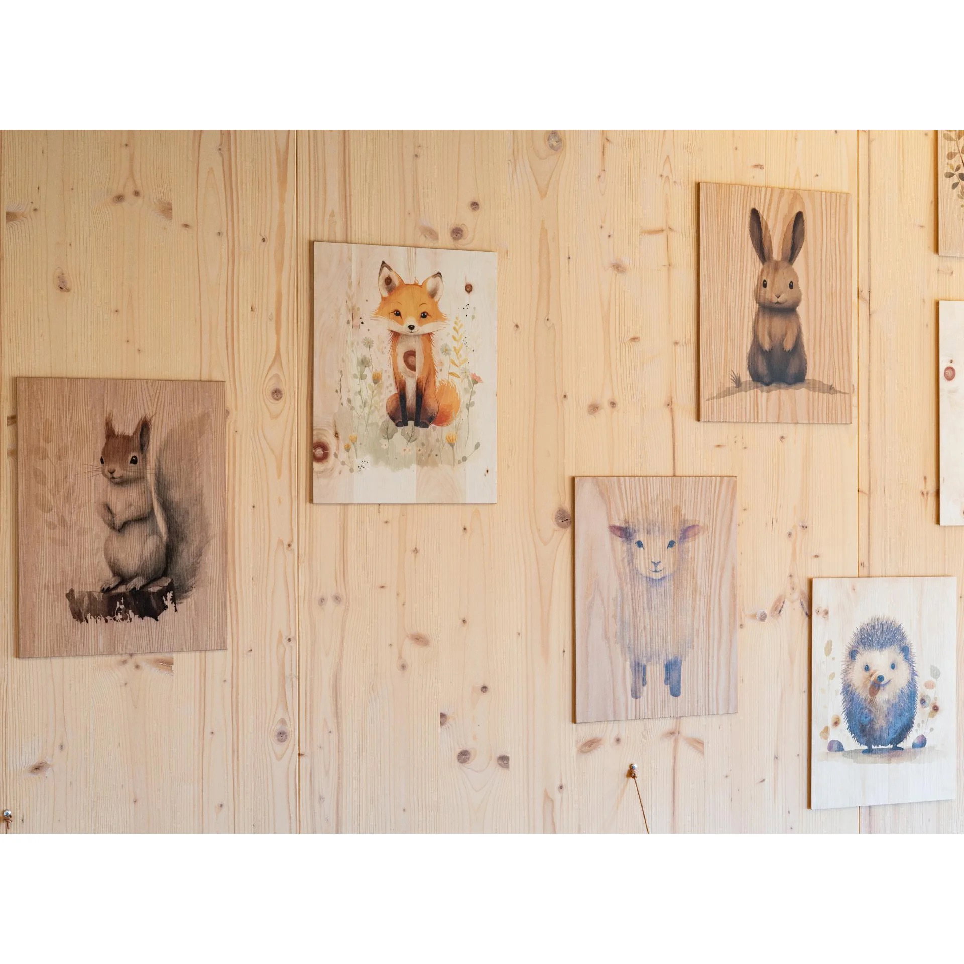 Hauptner Holz Wandbilder aus Zirbe für Kinder mit bunten Tier Motiv