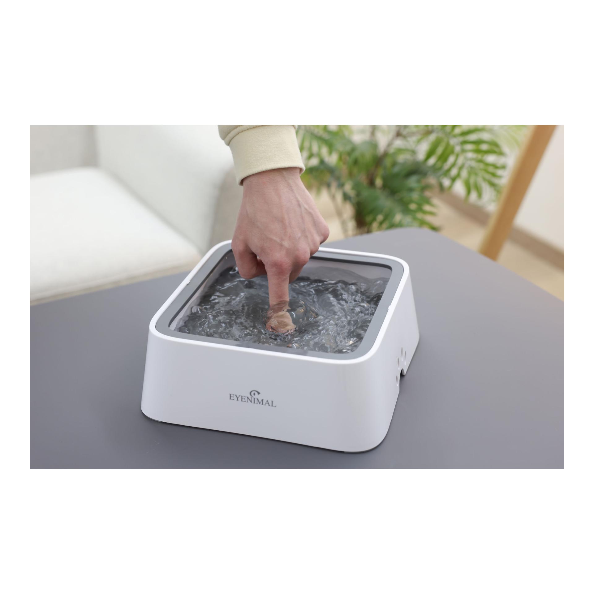 Kerbl Pet EYENIMAL, Antisplash Waterbowl 2 L Hundenapf