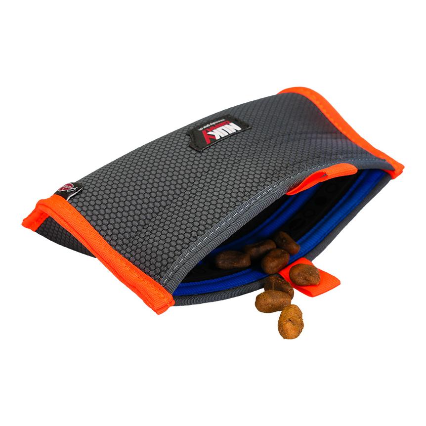 Beat Grossenbacher Hunde Futterbeutel Schwimmend rund