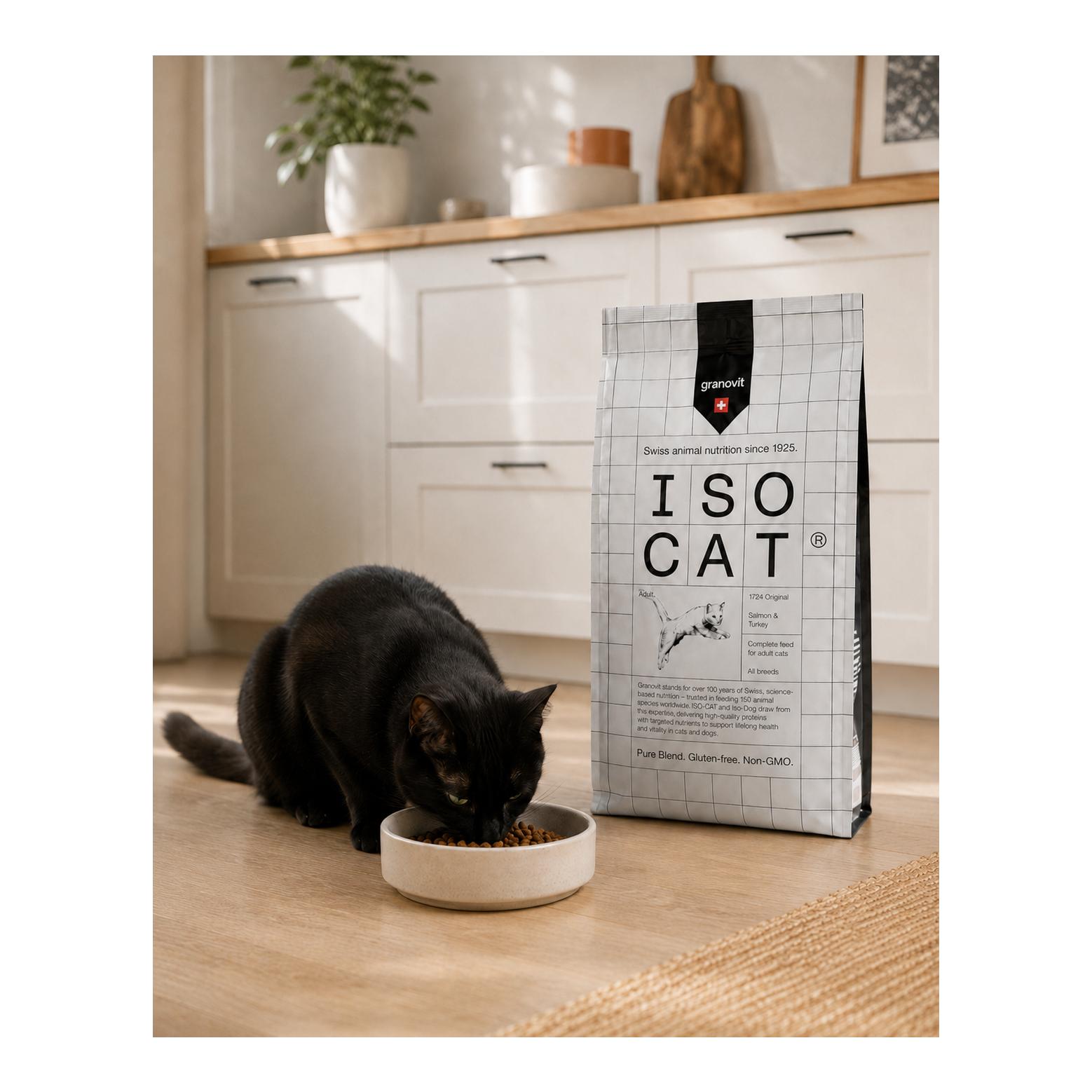 Iso-Cat Adult 1724 Original Saumon & Dinde